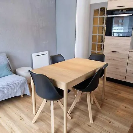 2 Pièces Pour 4 Pers. à Châtel, Proche Des Pistes - Fr-1-676-236 Appartamento *